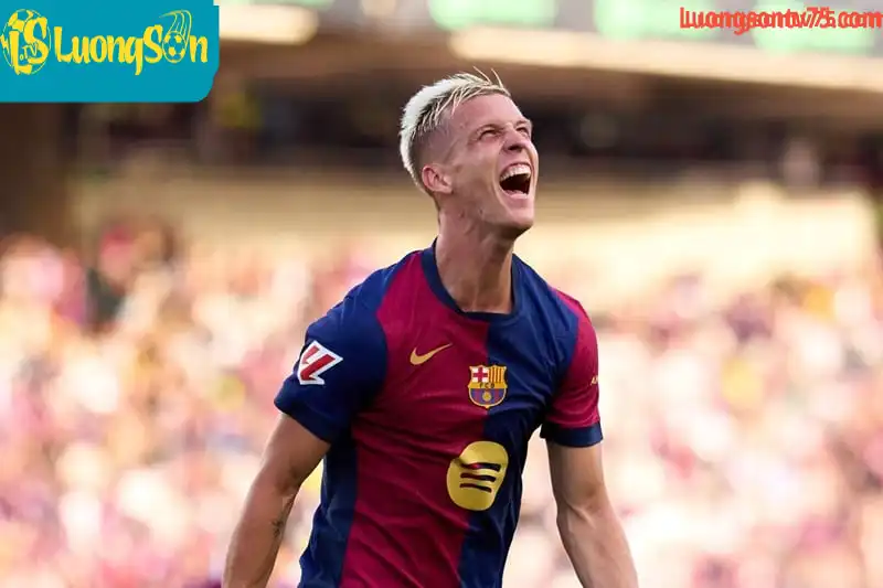 Dani Olmo trong màu áo Barcelona Dani Olmo trong màu áo mới của Barcelona