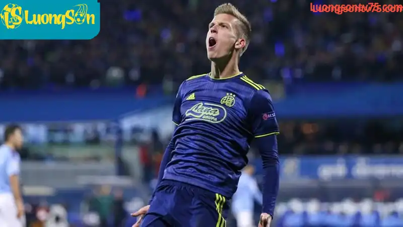 Dani Olmo trong màu áo Dinamo Zagreb Dani Olmo thời kỳ đỉnh cao tại Dinamo Zagreb